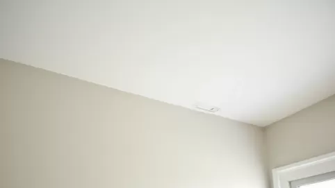 Jaka gładź na sufit do łazienki