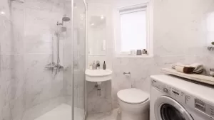 Mała łazienka w bloku 2m2